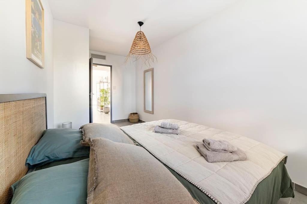La Ciotat Beau T3, Mer, Centre, Climatisation, Parking Prive Gratuit المظهر الخارجي الصورة